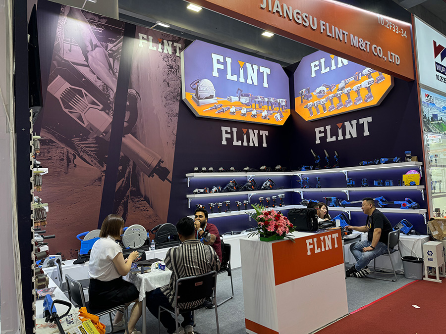 Flint participates in the 136th Canton Fair